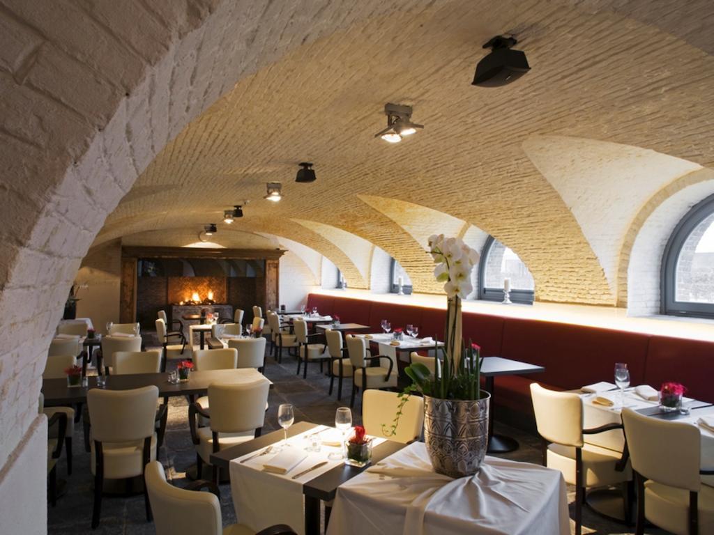 Het Godshuis Hotel Sint-Laureins Esterno foto